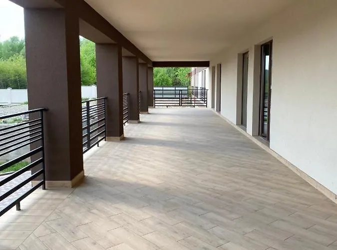 Hotel прага Irshava