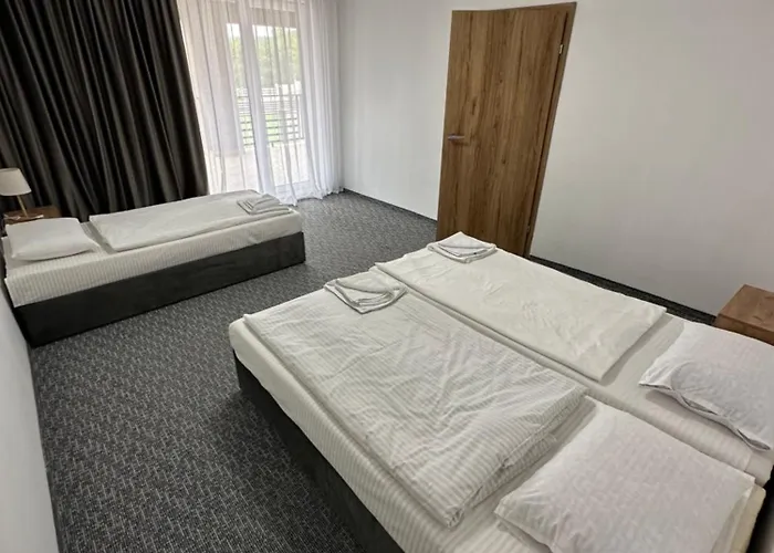 прага Hotel *