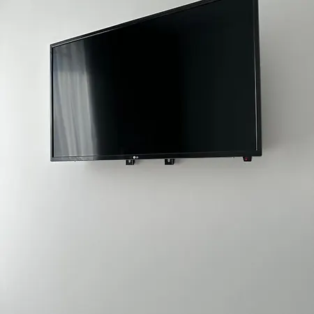 Готель Прага Іршава Hotel *